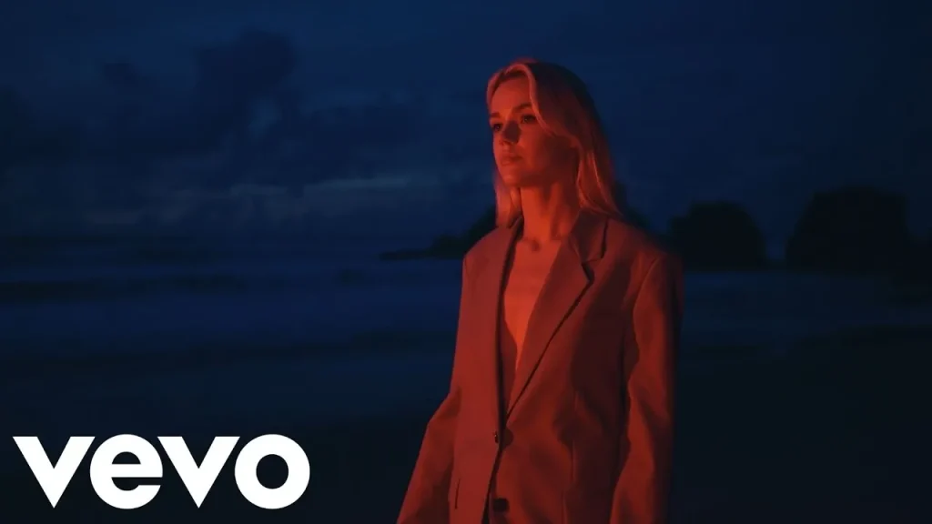 Akon & Simien - Sugar Ft. Colby O’Donis